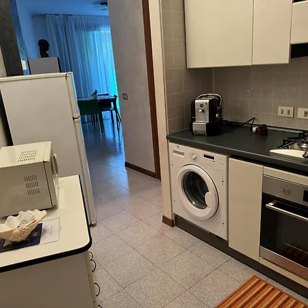 Aparthotel Fior Di Loto Desenzano del Garda